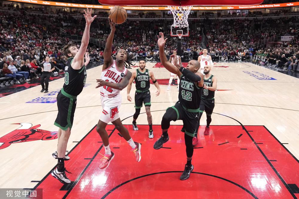 迪亚斯完成 迪亚斯完成