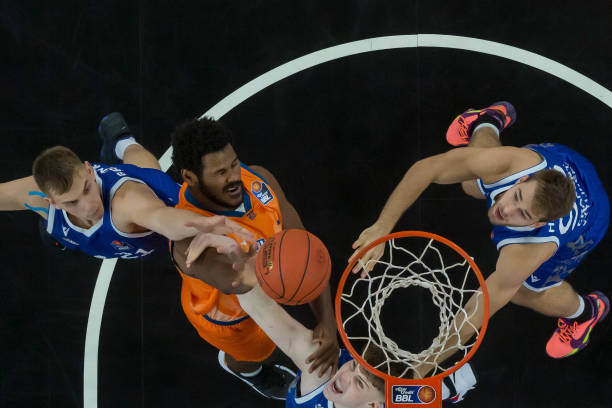 对阵灰熊队 对阵灰熊队